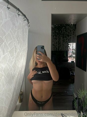 datblondechick