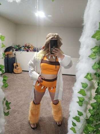 DawnFrostKillerCosplay