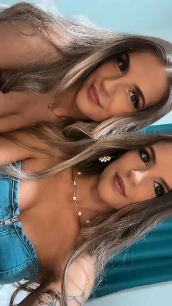 Deanna And Kayleigh Hayes