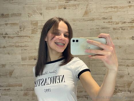 dear_amy