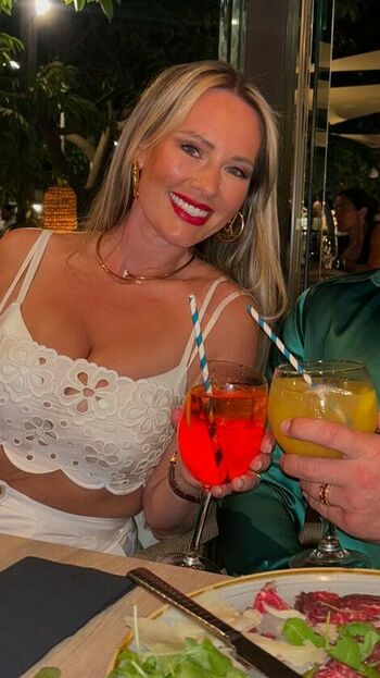 Dee Devlin