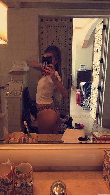 Delilah Belle Hamlin