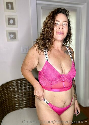 delovelycurves