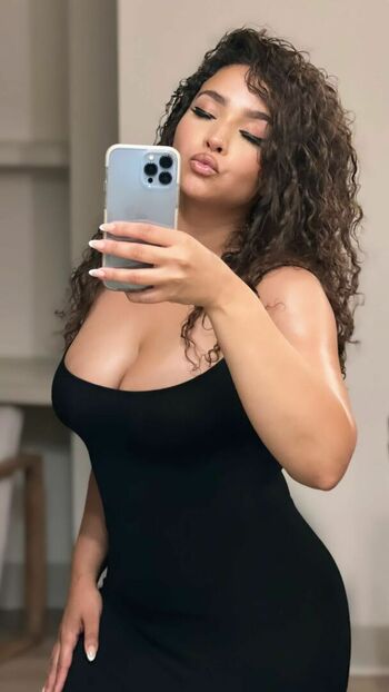 Demetria Obilor