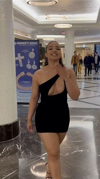 Demetria Obilor