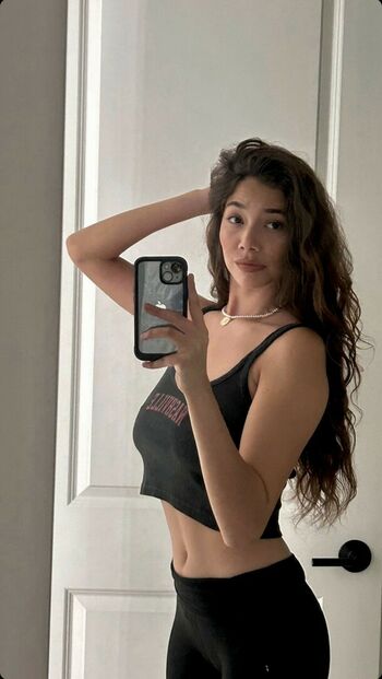 Desiree Flores