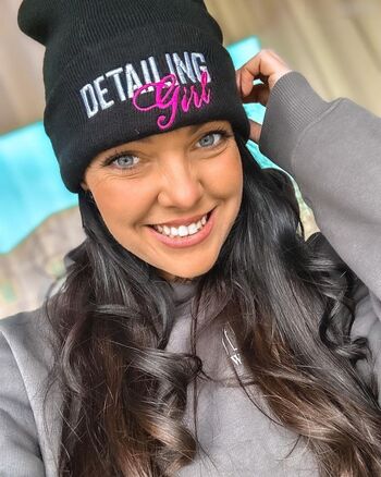 Detailing Girl
