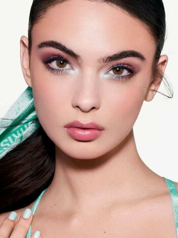 Deva Cassel