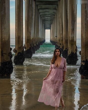 Devi The Model