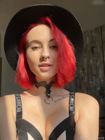 DeviLina_v