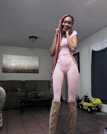 Diamonique