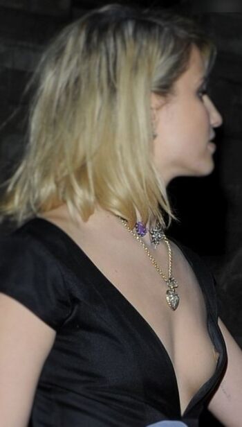 Dianna Agron