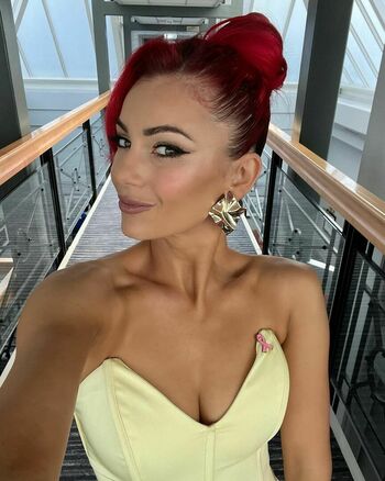Dianne Buswell