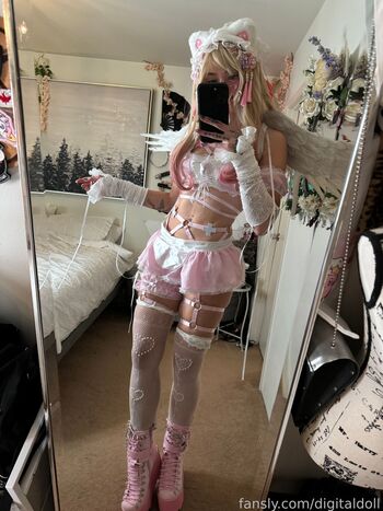 digitaldoll