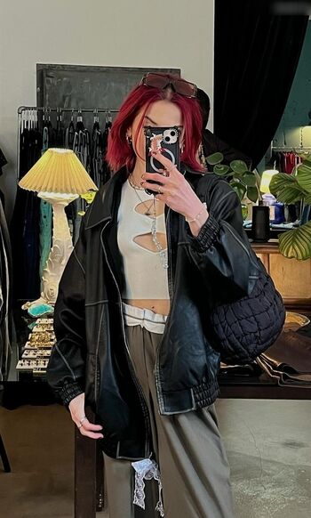 Dina Brauner aka dina.brx