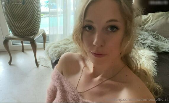 DinaDemona