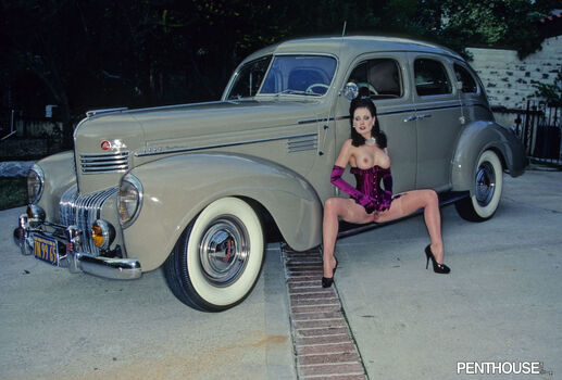 Dita Von Teese