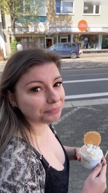 Divi