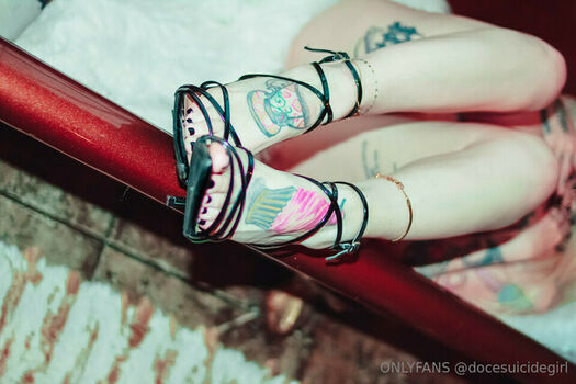 Doce Suicide