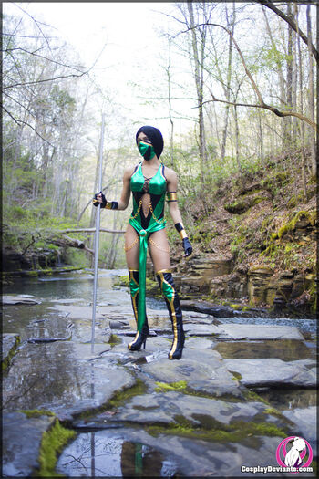Domi Cosplay