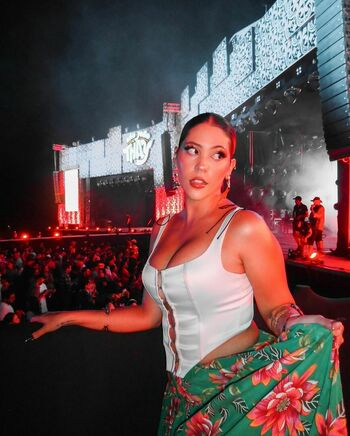 Dora Figueiredo