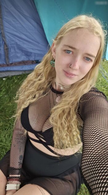 Dorfblondie