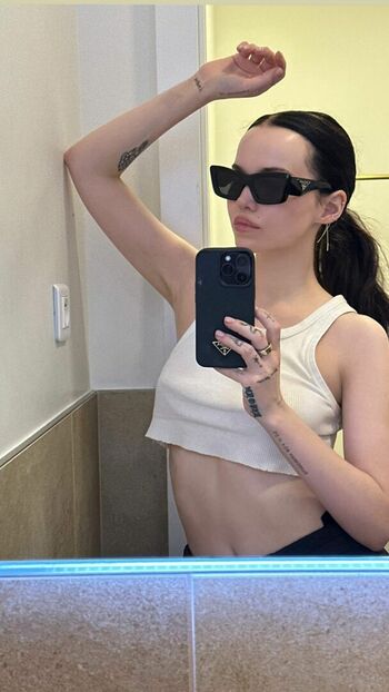 Dove Cameron