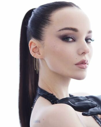 Dove Cameron