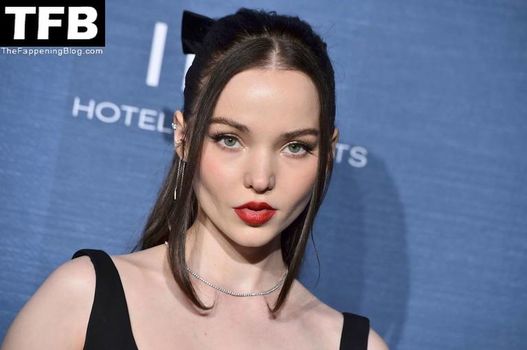 Dove Cameron