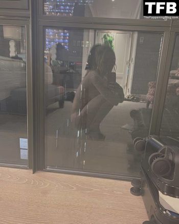 Dove Cameron