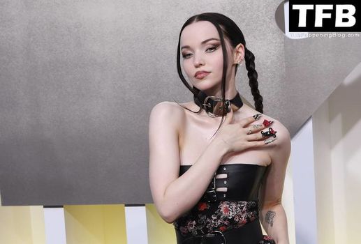Dove Cameron