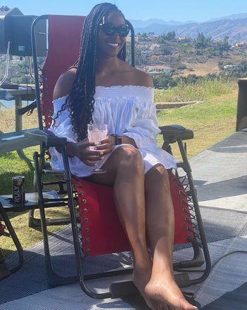 Dr Ebonie Vincent