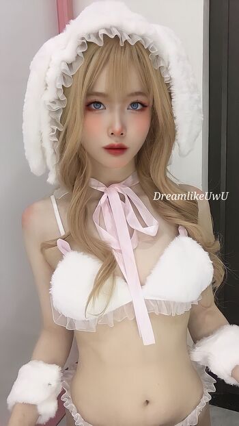 DreamlikeUwU