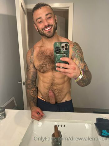 drewvalentinoxl