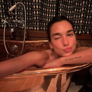 Dua Lipa