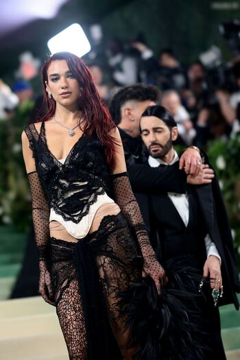 Dua Lipa