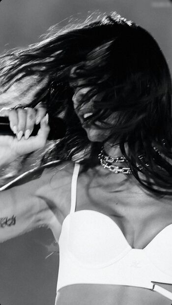 Dua Lipa