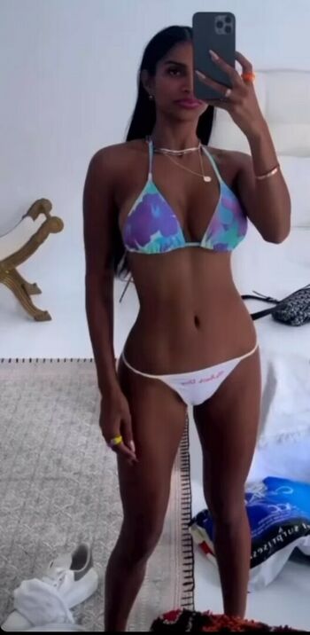 Dubai Escort