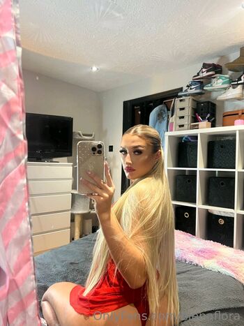 Ebony Tomkins