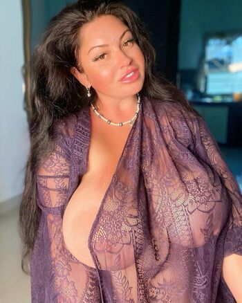 Eclipse_babe