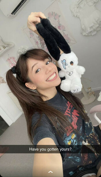 Eeeveenara