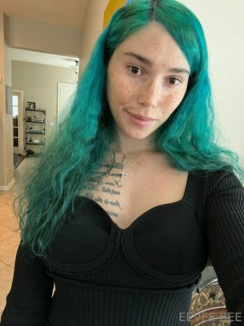 eevee_bee