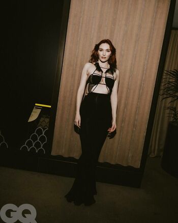 Eleanor Tomlinson