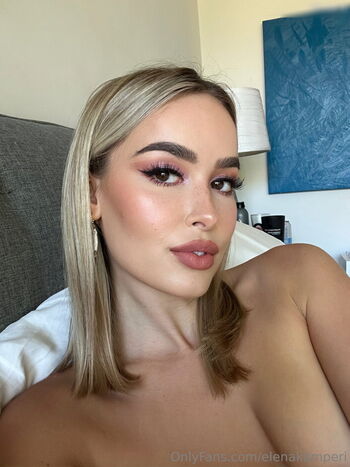 Elena Kamperi