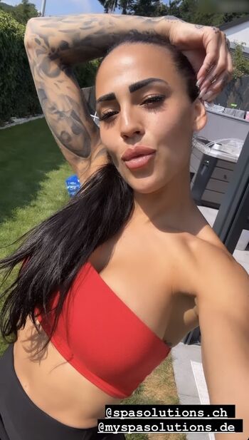 Elena Miras
