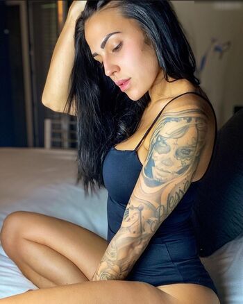 Elena Miras