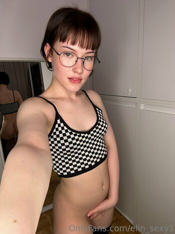 elin_sexy1