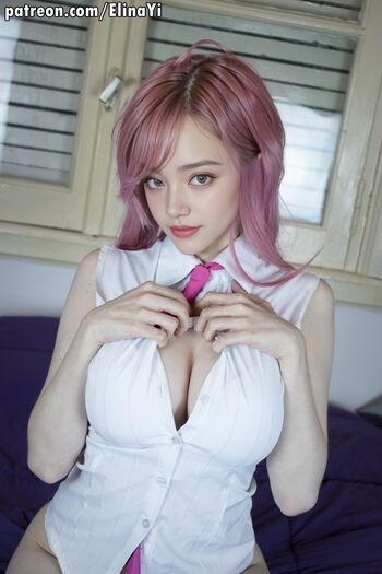 Elina Yi