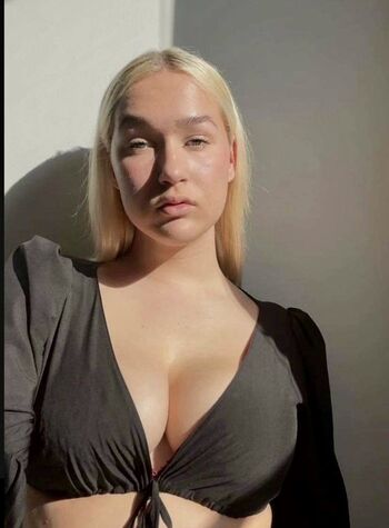 elina
