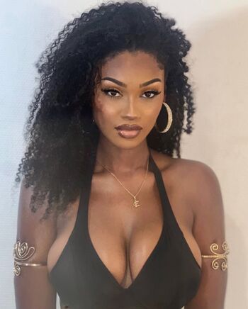 Elinda San